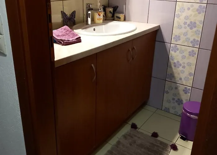 αγ νικόλαος Karthaia *